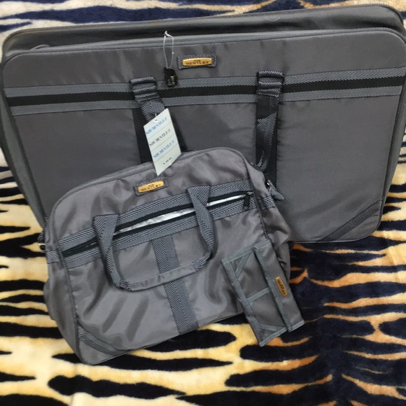 bentley luggage set